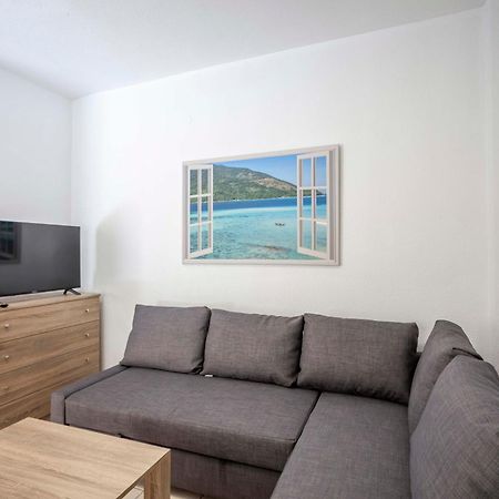 Aris Luxury Apartments 페프코초리 외부 사진