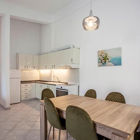 Aris Luxury Apartments 페프코초리 외부 사진