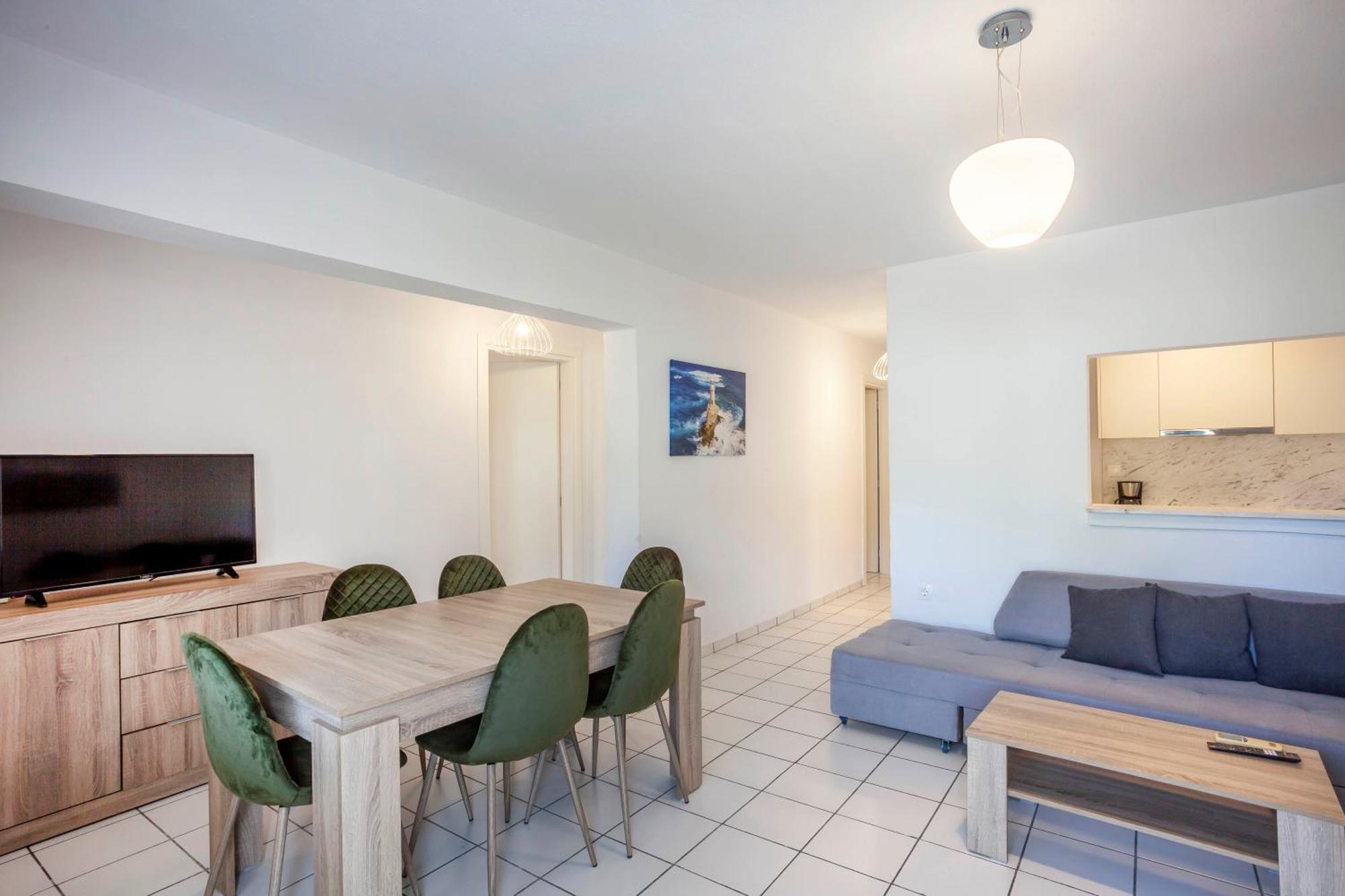 Aris Luxury Apartments 페프코초리 외부 사진
